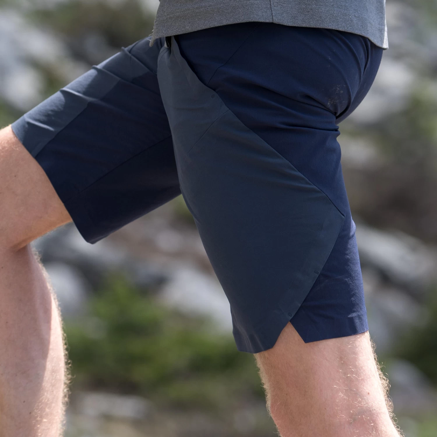 Quechua Men’s Hiking Shorts - MH 500 Blue 9 Quechua Men’s Hiking Shorts - MH 500 Blue - Image 7