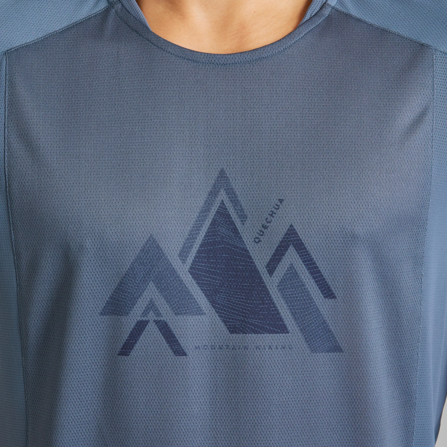 Quechua Men’s Hiking T-Shirt - MH 500 Blue/Grey 7 Quechua Men’s Hiking T-Shirt - MH 500 Blue/Grey - Image 6