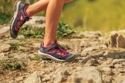 Quechua MH 150 Hiking Sandals - Kids -Outdoor Adventure Shop mh 150 hiking sandals kids 6