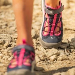 Quechua MH 150 Hiking Sandals - Kids -Outdoor Adventure Shop mh 150 hiking sandals kids 7