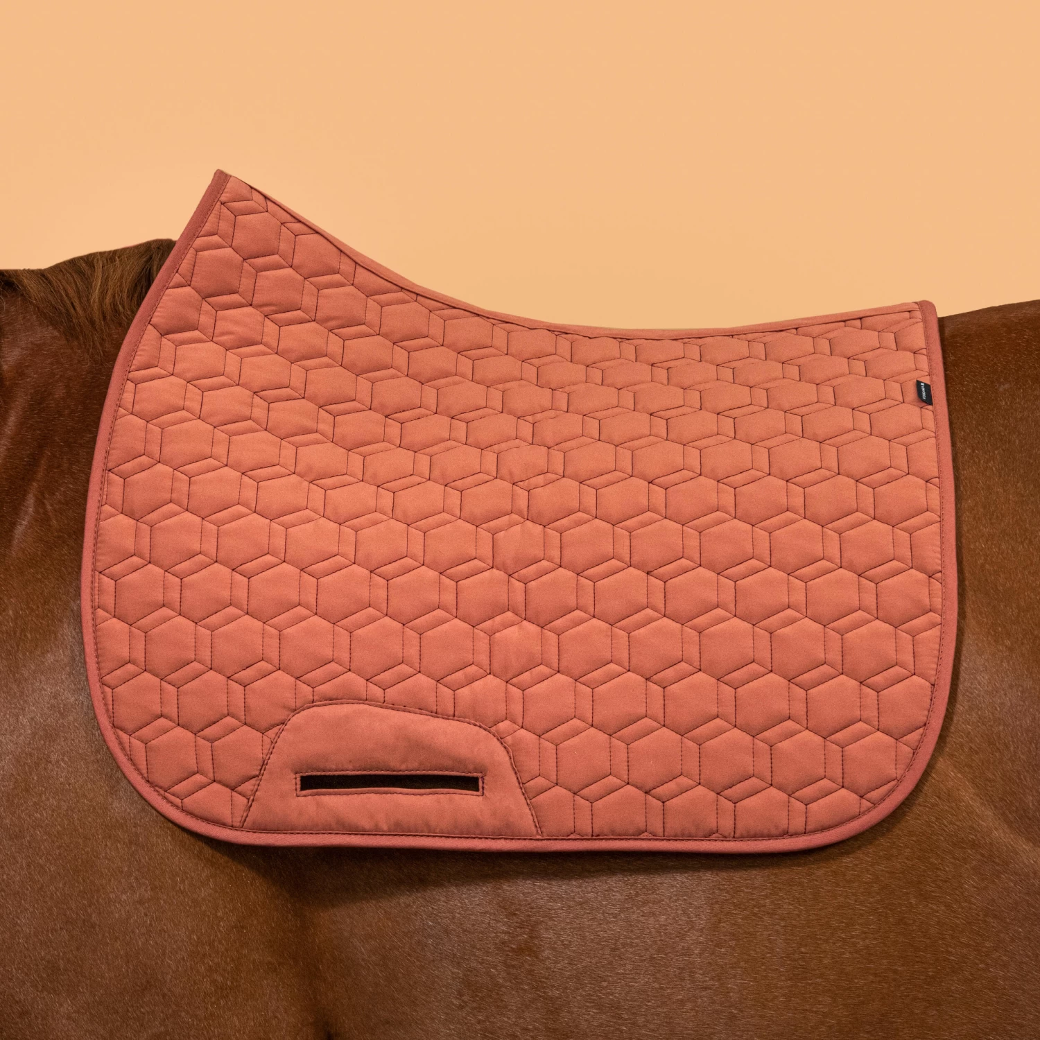 Reversible Horse And Pony Saddle Cloth 500 - Terracotta/Burgundy 8 Reversible Horse And Pony Saddle Cloth 500 - Terracotta/Burgundy - Image 6