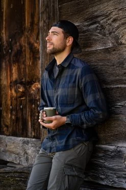 Travel 100 Hiking Cargo Pants - Men 25 Travel 100 Hiking Cargo Pants - Men -Outdoor Adventure Shop travel 100 hiking cargo pants men 11