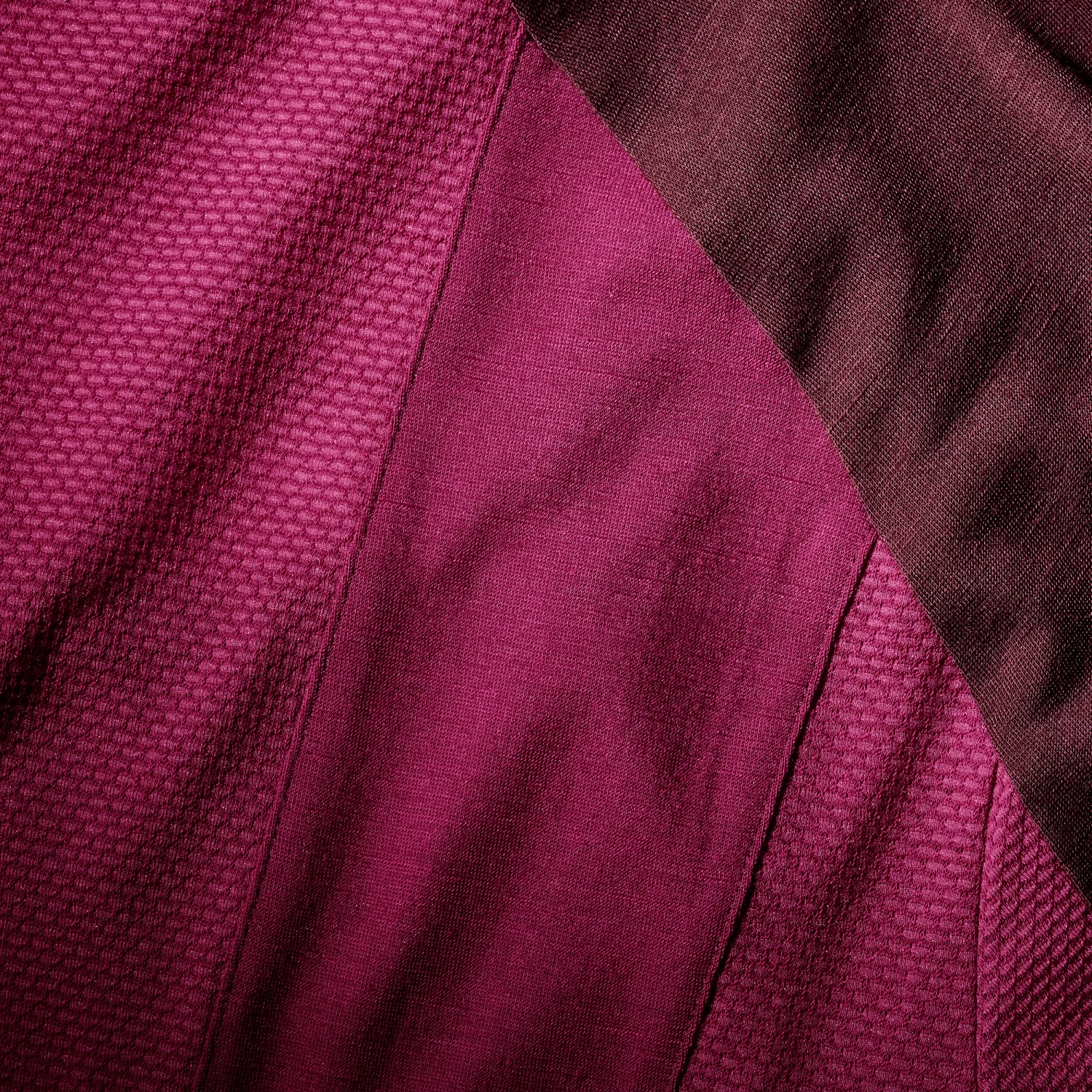 Women’s Hiking Merino Wool T-Shirt - MT 500 Purple 9 Women’s Hiking Merino Wool T-Shirt - MT 500 Purple - Image 7